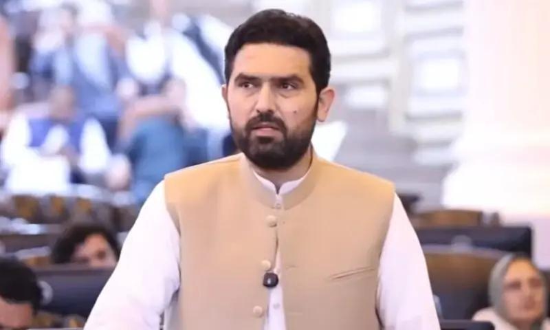 پښتونخوا کې پر ملکي وګړو د ډرون بریدونو زیاتوالی؛ سهیل اپریدي د قبایلي مشرانو جرګه راوبلله