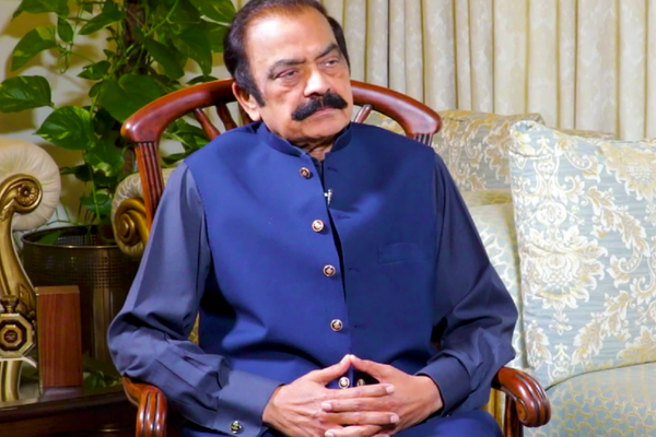 رانا ثناءالله: عمران خان په زندان کې ښه شرایط او ژوند لري