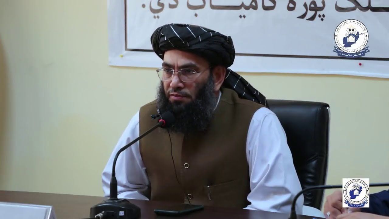 خالد حنفي له خپلو کارکوونکو وغوښتل چې له خلکو سره په نرمۍ چلند وکړي