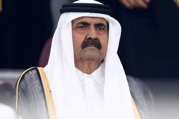 د قطر پخوانی امیر شیخ حمد بن خلیفه ال ثاني ومړ