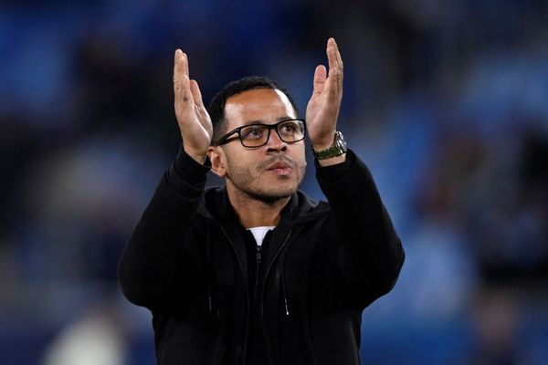 آغاز فصل تازه در چلسی؛ لیام روزنیور تا سال ۲۰۳۲ هدایت آبیهای لندن را به عهده میگیرد