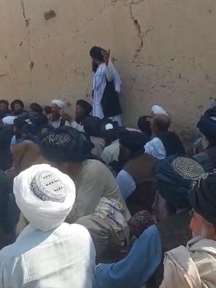 ورود طالبان به خانه‌ها برای تخریب خشخاش نارضایتی در هلمند را افزایش داد