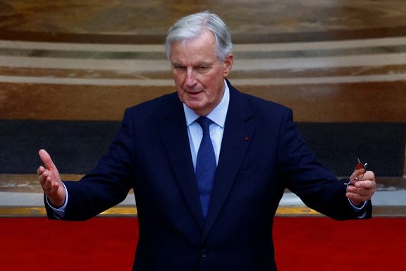 مکرون د فرانسې د لومړي وزیر استعفا ومنله