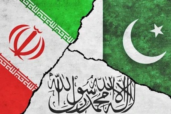 اېکسپرېس ټربیون: پاکستان او ایران د افغانستان په سیاست کې پراخ نفوذ لري