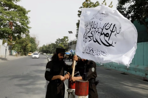 انقطاع الإنترنت في أفغانستان يعطل آلاف الأعمال ويحد من التعليم الإلكتروني