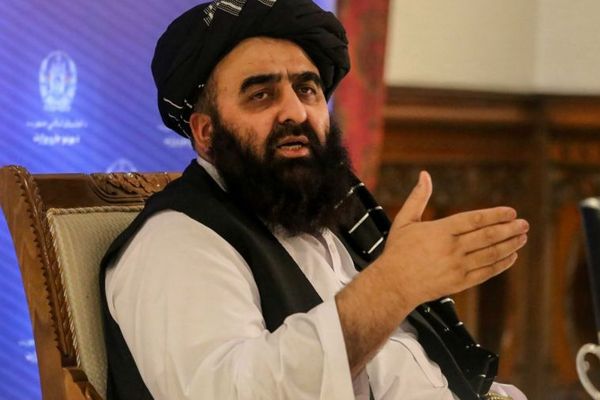 متقي له جرمني سره په خبرو کې د قطر د اسانچاري رول مننه کړې