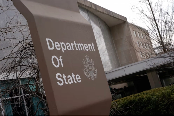 US Reviewing Afghanistan Policy, Says State Department Officials