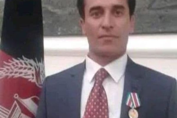 Ashraf Ghani's Former Bodyguard Commits Suicide After Taliban Detains His Wife