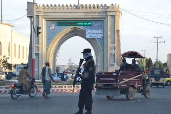 Taliban Leader Convenes Senior Officials In Kandahar To Discuss Bagram Air Base