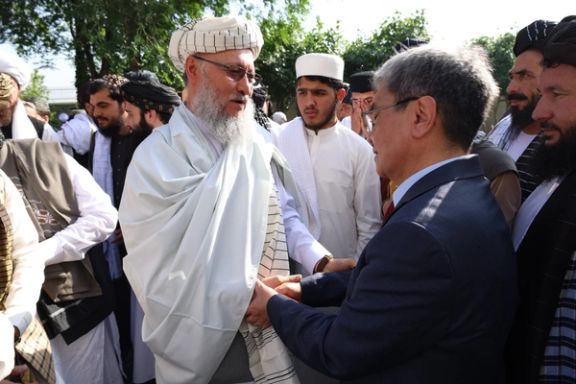 په کابل کې د اسلامي هېوادونو ډېپلوماټانو هم له طالبانو سره يو ځای د اختر لمونځ وکړ