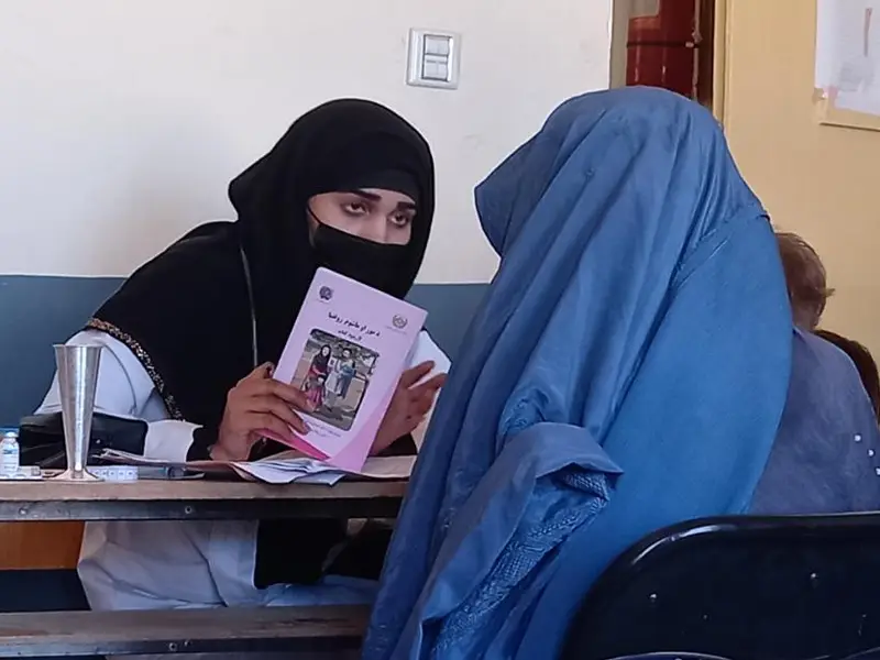 طالبان از تصمیم خود درباره کاهش حقوق برخی از کارمندان زن عقب‌نشینی کرد