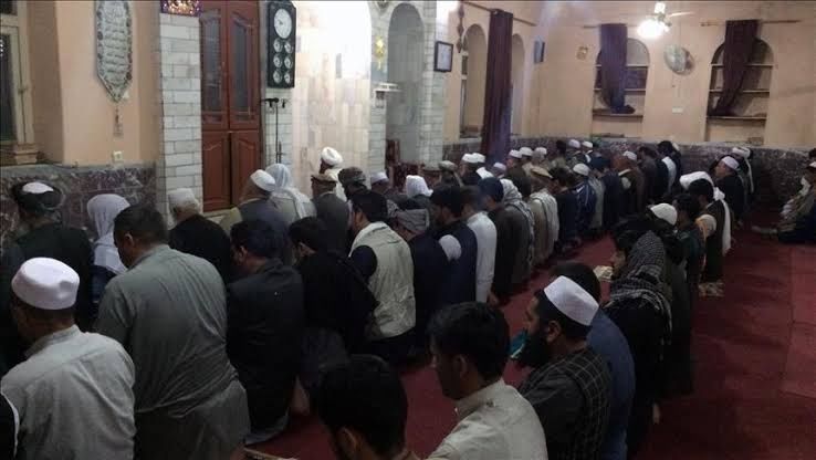 طالبان: هیڅوک نه شي کولای، چې د شل رکعتو پر ځای دې د تراویح لمونځ اته رکعته ادا کړي