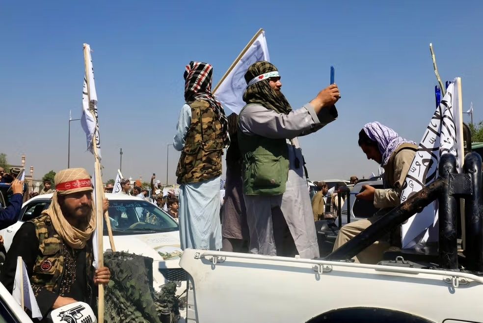 جمعیت اسلامي: له طالبانو څخه د افغانستان ژغورل یو ملي او نړۍوال مسوولیت دی