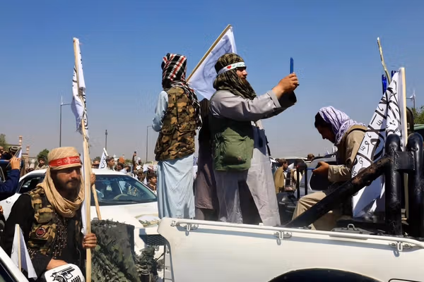 جمعیت اسلامي: له طالبانو څخه د افغانستان ژغورل یو ملي او نړۍوال مسوولیت دی