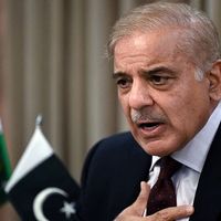 شهباز شریف وايي له افغانستان سره د عادلانه شرایطو پر بنسټ خبرو ته تیار دی