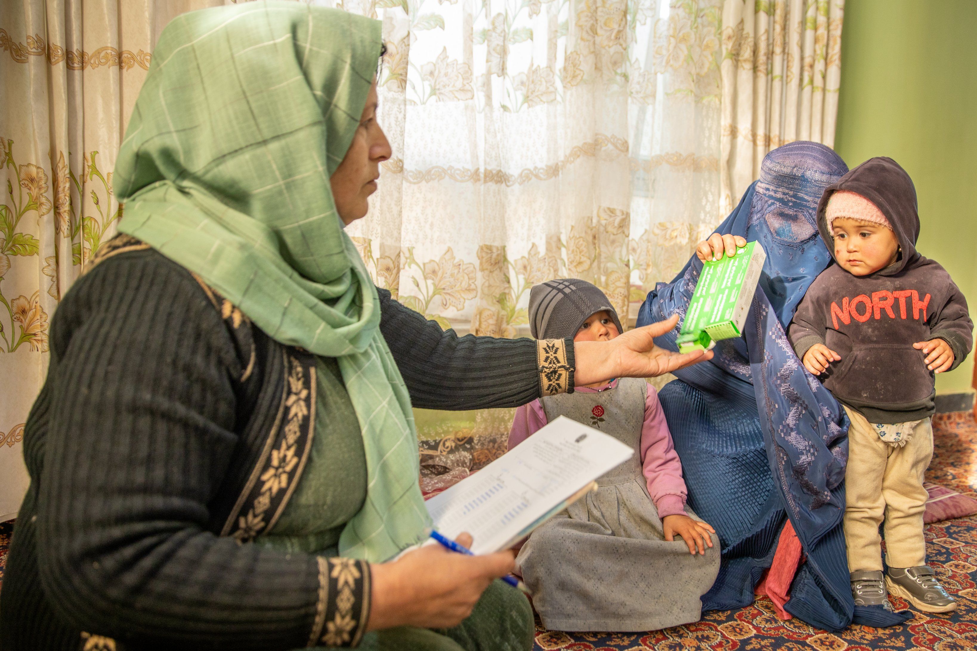 یونېسف: ۳٫۷ میلیونه افغان ماشومان له شدیدې خوارځواکۍ سره مخ دي