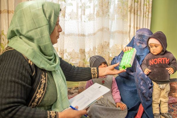 یونېسف: ۳٫۷ میلیونه افغان ماشومان له شدیدې خوارځواکۍ سره مخ دي