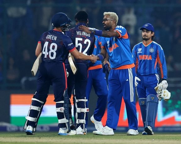 نمایش مقتدرانه میزبانان و شگفتیسازی ایتالیا در جام جهانی کریکت ۲۰آوره ۲۰۲۶