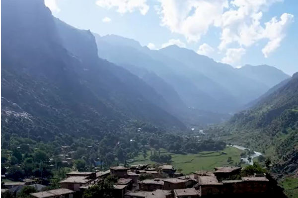 نحو 100 ألف شخص في نورستان محرومون من المساعدات الإنسانية