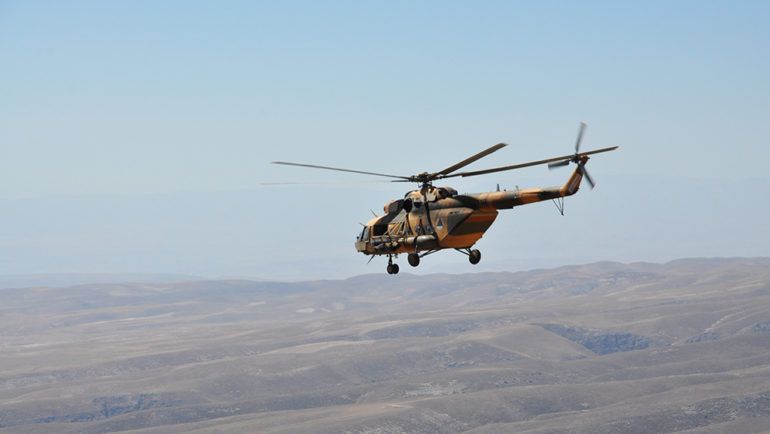 فضل‌محمود فضلی در ۱۵ اگست ۲۰۲۱ با محمداشرف غنی و چند چهره نزدیک به او سوار چرخبال شد و افغانستان را ترک کرد