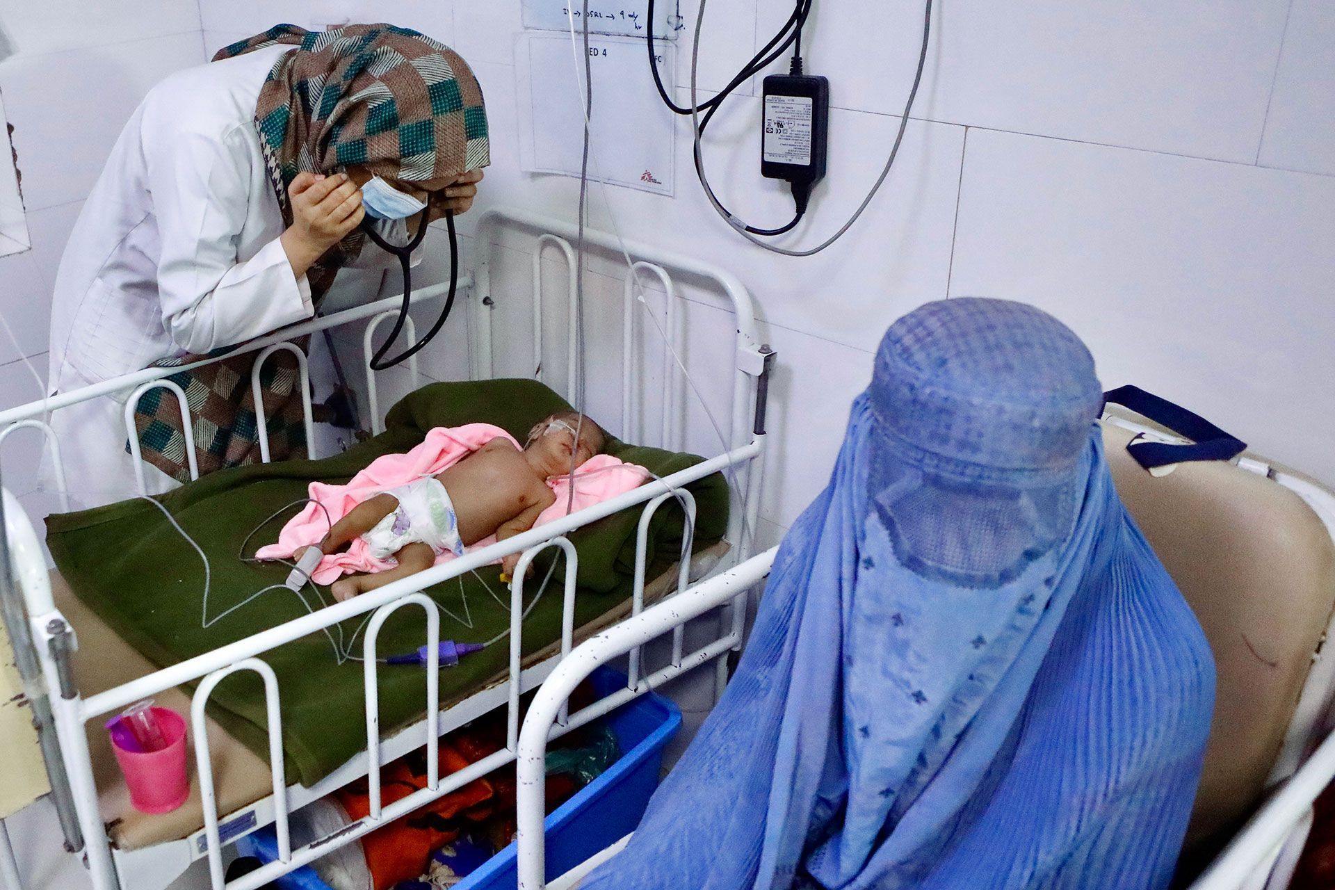 برنامه جهانی غذا: افغانستان با بدترین موج سوءتغذیه در تاریخ خود روبه‌رو است