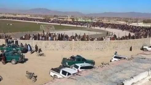 گسترش ارعاب؛ طالبان در ارزگان از مردم خواست به تماشای شلاق زدن ۱۵ نفر بروند