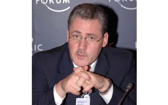 مقام سازمان ملل: بانک مرکزی افغانستان پول کافی برای مبادله کمکهای خارجی به افغانی ندارد