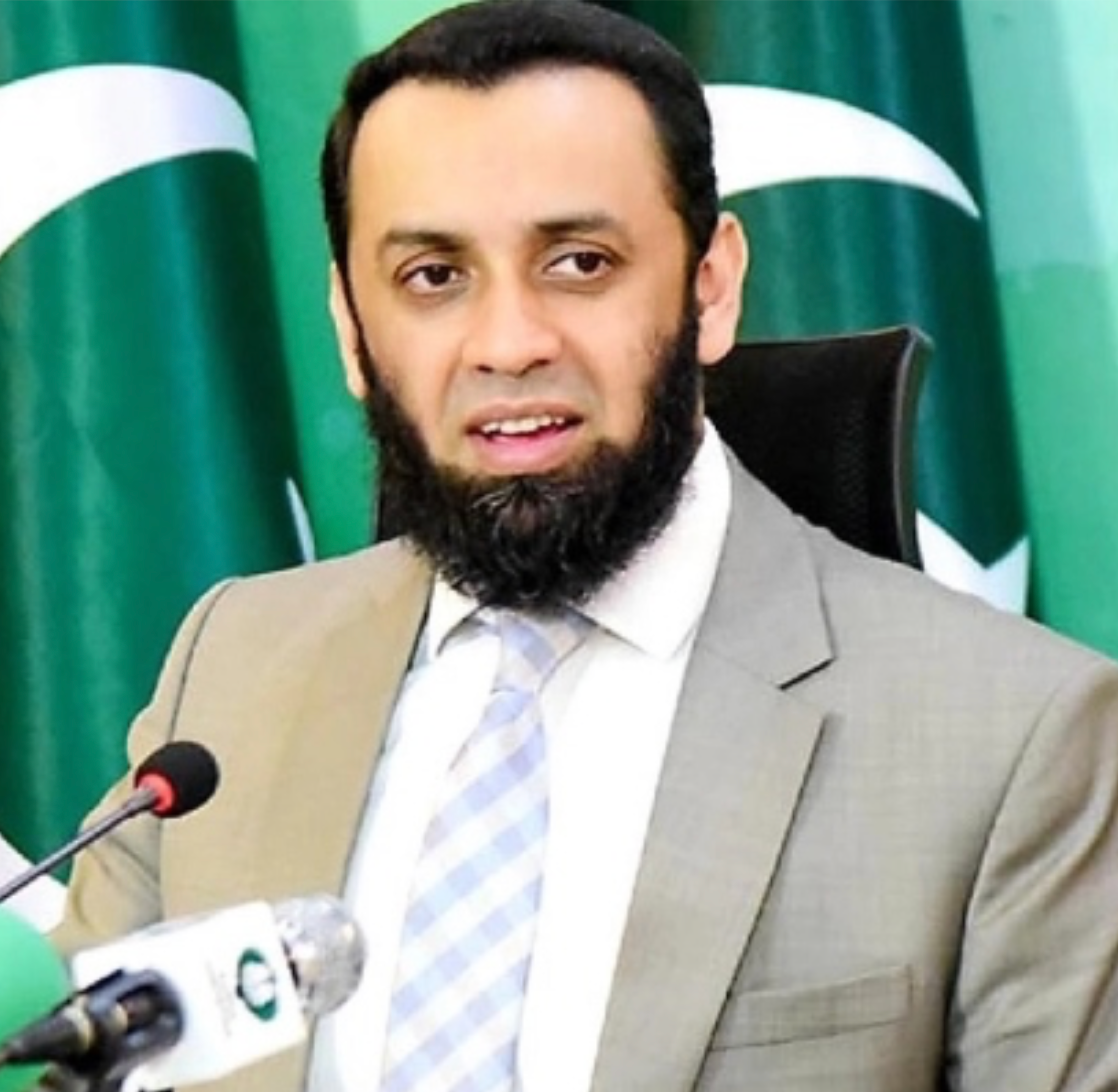  د پاکستان د اطلاعاتو وزیر: د خیبر له تیراه درې څخه د خلکو اېستل پوځ پورې تړاو نه‌لري