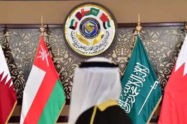 قطر او کویټ د سعودي عربستان پر طایف ولایت د حوثیانو ډرون برید وغانده