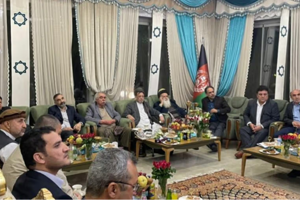 حركة أفغانستان الخضراء: باكستان تجري مشاورات مع معارضي طالبان