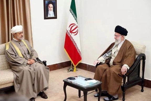 خامنهای: از برقراری روابط با مصر استقبال میکنیم و با آن مشکلی نداریم