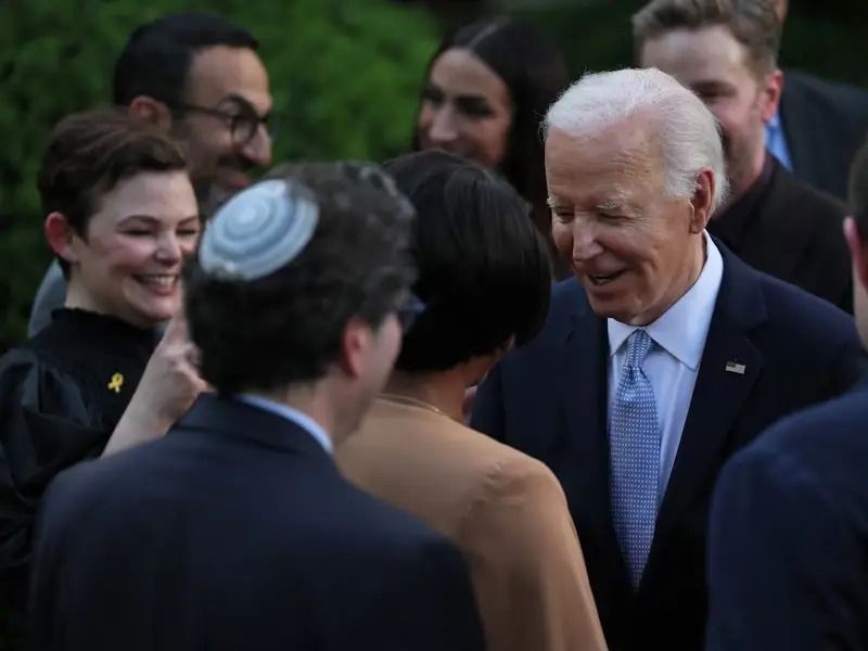 بایدن درخواست دیوان کیفری بین‌المللی برای بازداشت نخست‌‌وزیر و وزیر دفاع اسرائیل را رد کرد