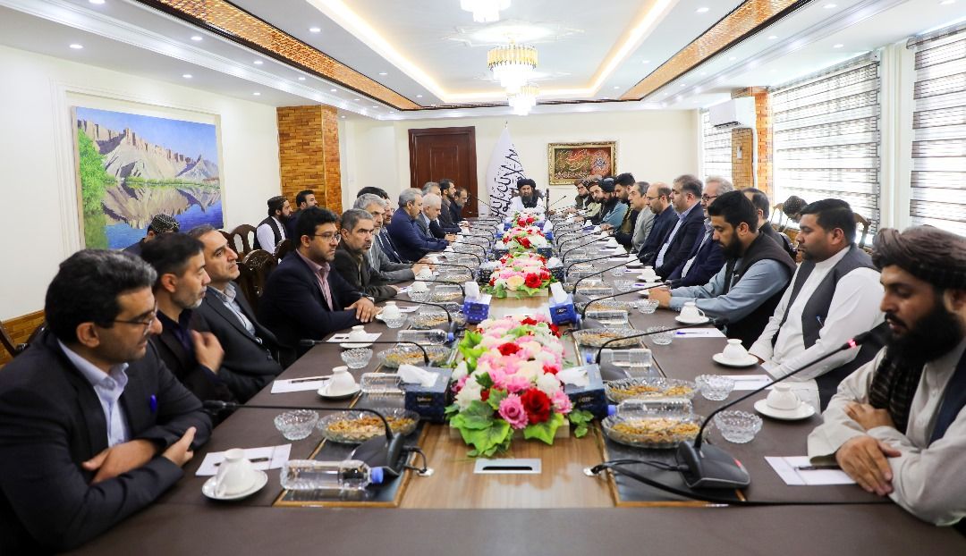 ایراني پانګوالو د ایران او افغانستان ترمنځ د ځانګړې صنعتي ساحې جوړولو ته لېوالتيا ښودلې