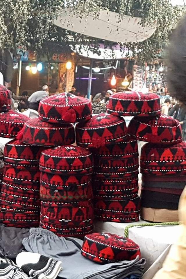 مزارۍ (منظوري) خولۍ؛ د افغاني هویت، ملي یووالي او حق غوښتنې سمبول