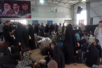 روایت یک افغان از مراسم تشییع خامنهای:ما را به عنوان مهمان بردند، اما برای خدمات «پول گرفتند»
