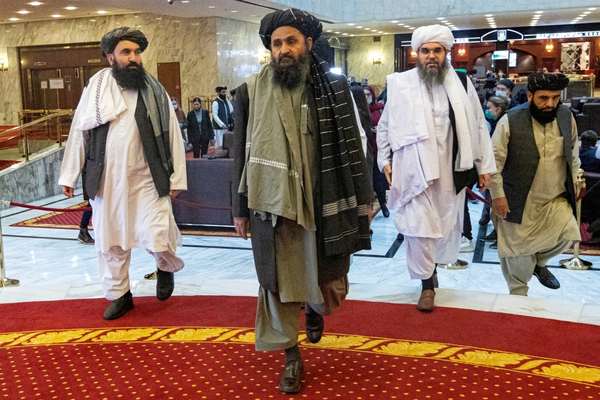 معاون اقتصادی طالبان به روسیه میرود