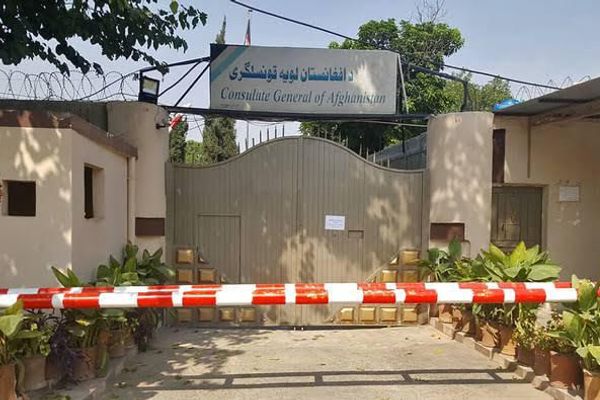 پېښور کې د طالبانو کونسلګرۍ د پاکستان د څارګرې ادارې له لاسوهنو شکایت کړی