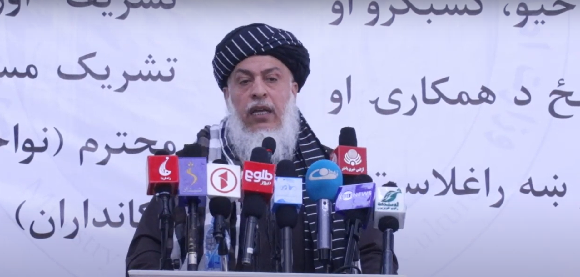 عباس استانکزی: اختلاف‌نظر داریم ولی از رهبر خود اطاعت می‌کنیم