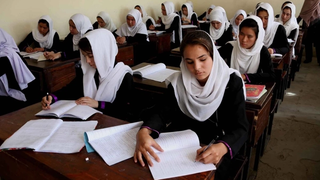 د عصري زدکړو په هکله کاواکه استدلالونه او کاذب باورونه