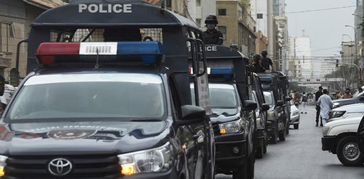 وسله‌والو د پاکستان کراچۍ ښار کې افغان کډوال په ډزو له پولیسو خوشې کړي دي