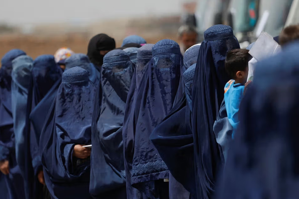 EU Condemns Taliban’s Rights Violations, Pledges Support For Afghan Refugees