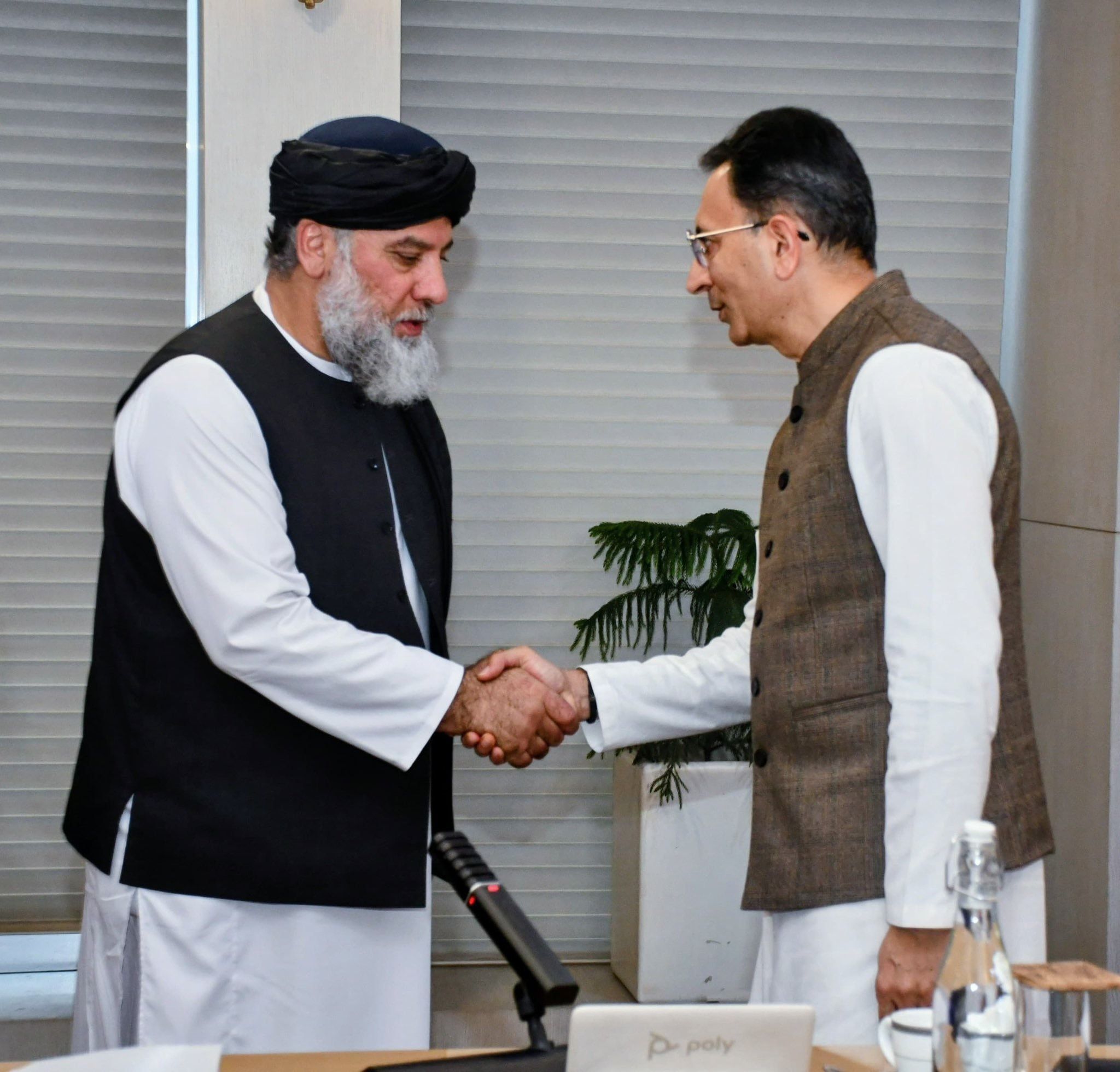 طالبان و هند برای تعیین اتشه‌های تجارتی توافق کردند