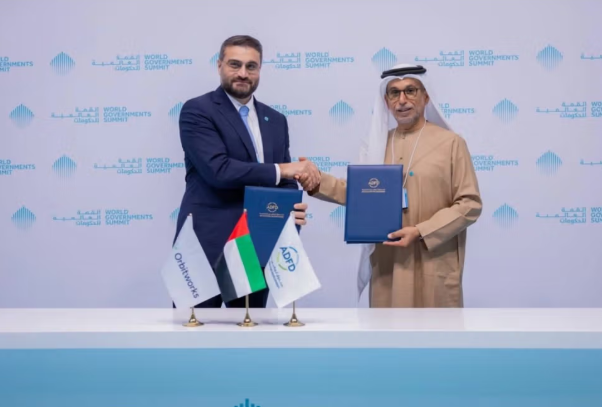 وقّعت حكومة أبوظبي اتفاقية مع شركة أوربيت ووركس لإطلاق قمرٍ صناعي