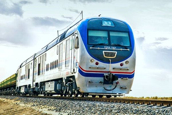 په تېرو ۹ میاشتو کې د خواف- هرات اوسپنې پټلۍ له لارې نږدې ۴۰۰زره ټنه واردات شوي