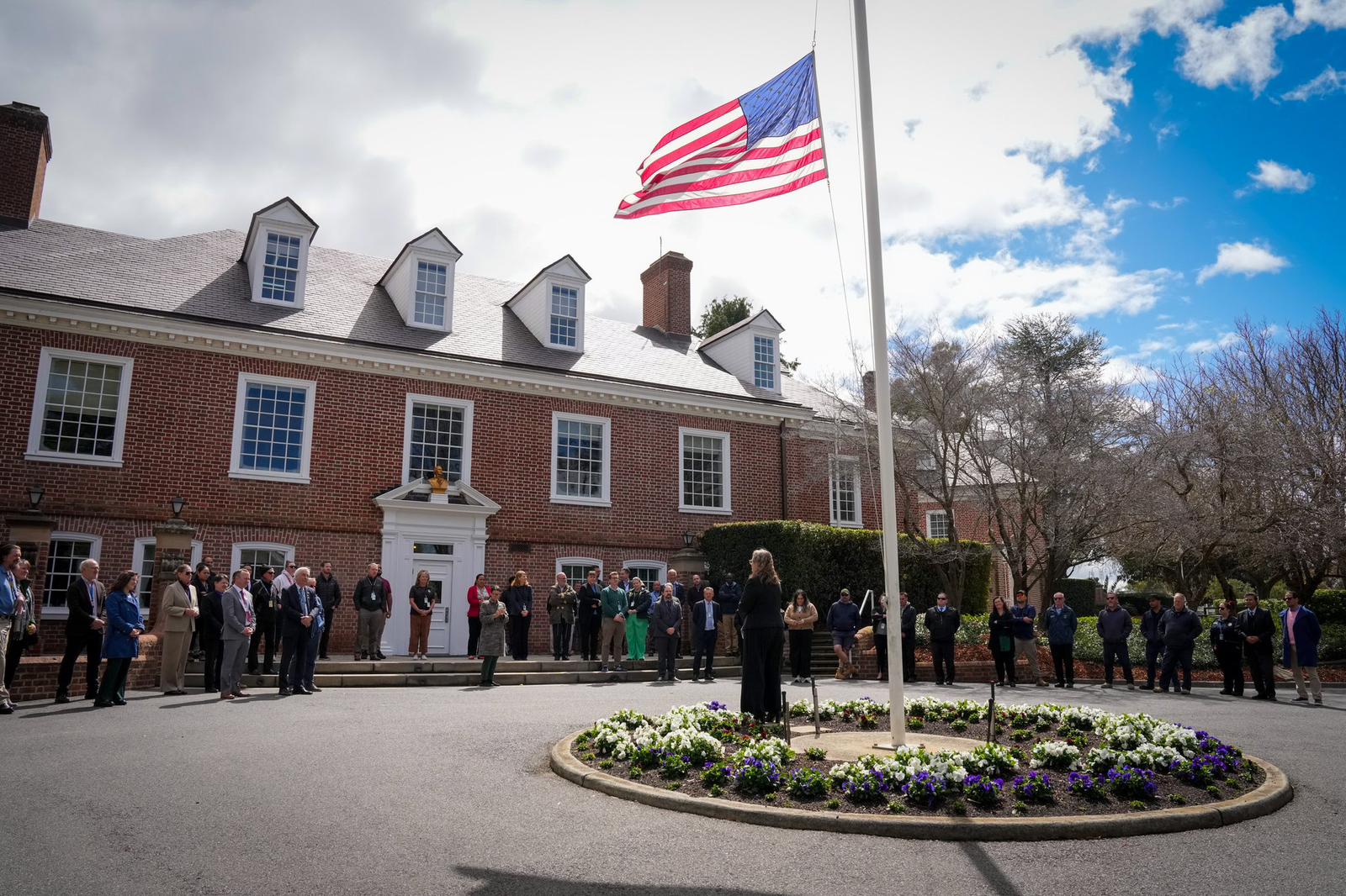 امریکا بیست‌وچهارمین سالگرد حملات ۱۱ سپتامبر را طی مراسم مختلف گرامی می‌دارد