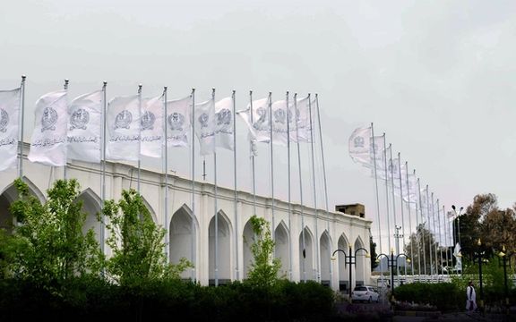 د سويلي افريقا د ۲۳ عالمانو یوه پلاوي کندهار کې د طالبانو له والي سره ولیدل