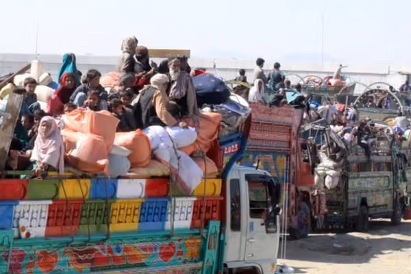 له ایران او پاکستان نه تر ۲زره ډېر کډوال افغانستان ته ستانه شوي دي