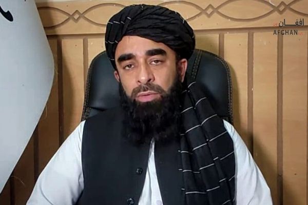 د طالبانو ویاند: د کډوالو د پراخ بهیر د منلو وس او امکانات نه لرو