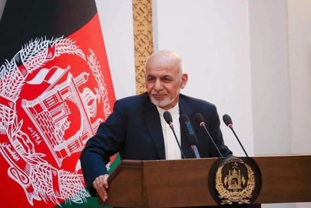 غني: په افغانستان کې زما پاتې کېدو طالبانو ته مشروعیت ورکاوه