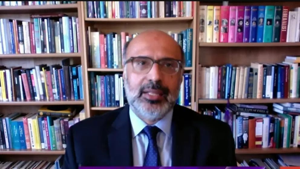 حسن عباس: حقاني غواړي په راتلونکي کې د طالبانو عمومي مشر شي